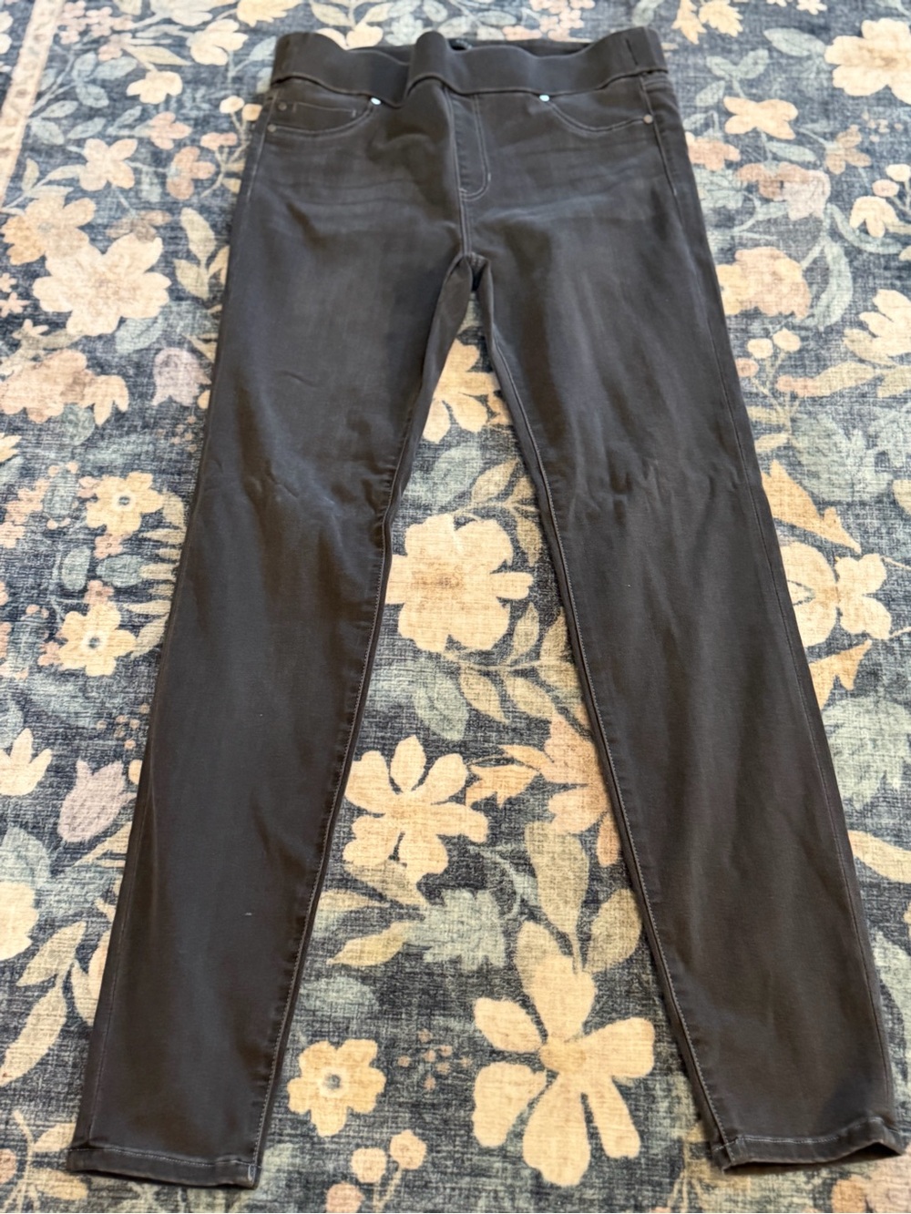 Black Women’s Stretch Skinny Jeans - Liverpool